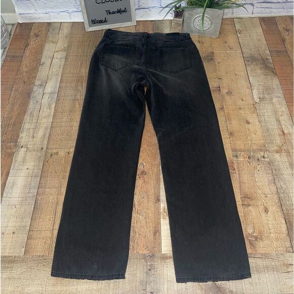 Cassie Super High Rise Straight in Retrograde
PISTOLA revolve - Picture 7 of 10